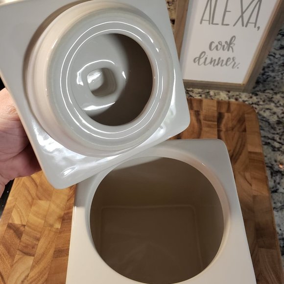 Rae Dunn Quinoa Canister - Picture 2 of 2